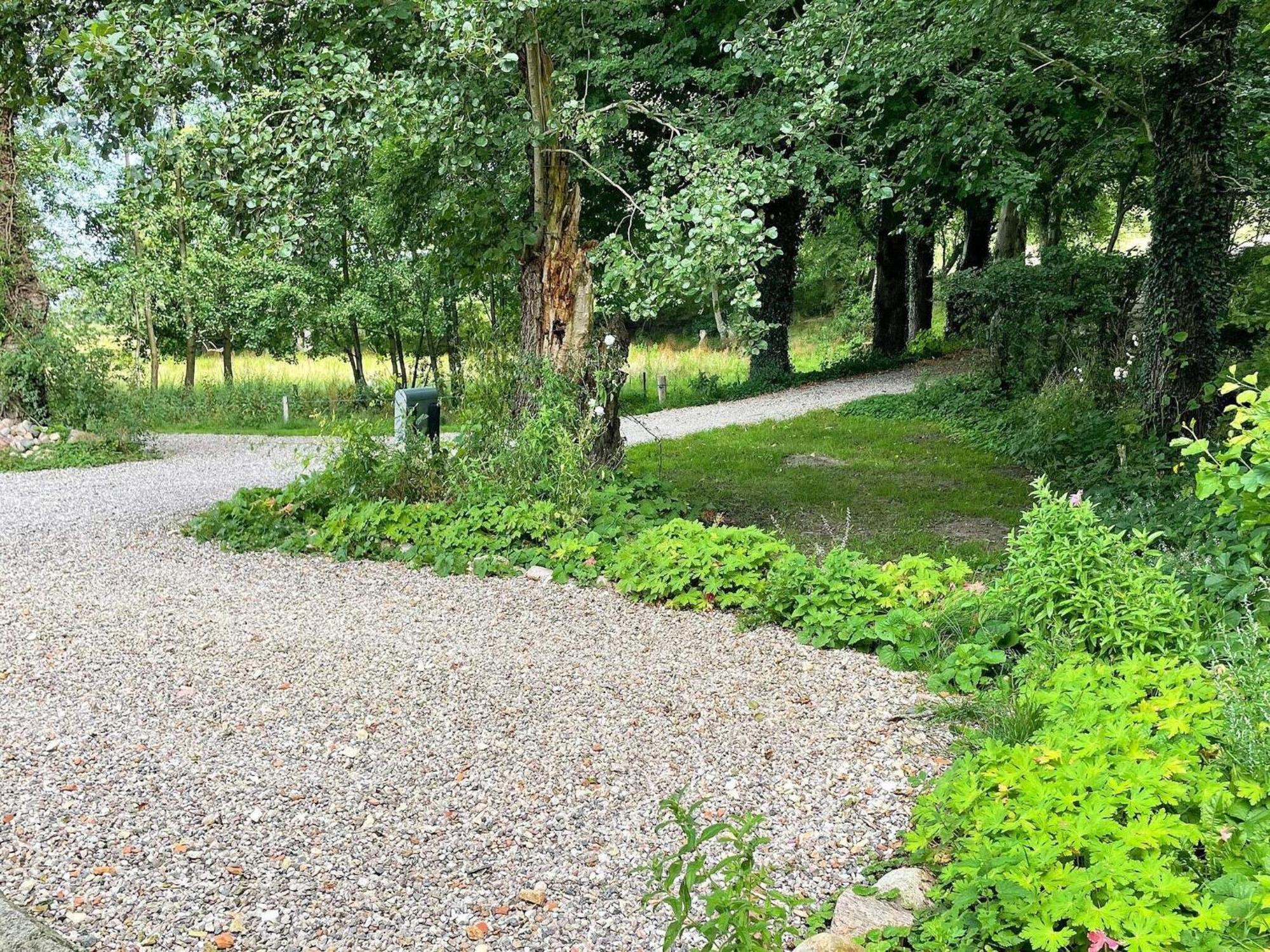 Holiday Home Varnaeshoved Обенро Экстерьер фото